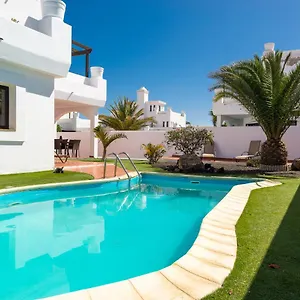 https://casa-blanca-corralejo.in-canary-islands.com